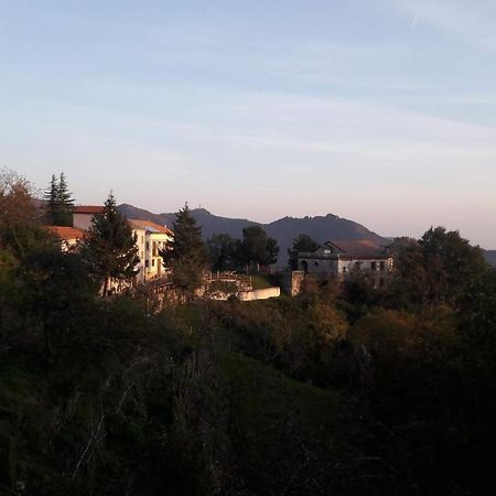 Bed And Breakfast Humus Sapiens Castiglione Chiavarese Exterior foto